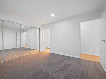 18 Lincoln Street, Kings Meadows TAS 7249 - House For Rent - $650 | Domain - Photo 5