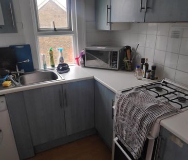 House share to rent - Photo 1