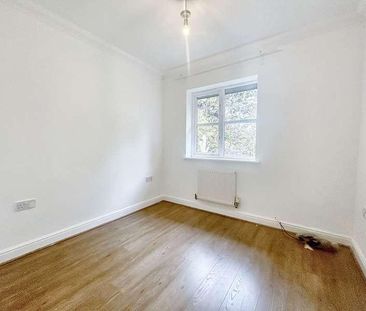 Volta Rise, Shenley Lodge, MK5 - Photo 3