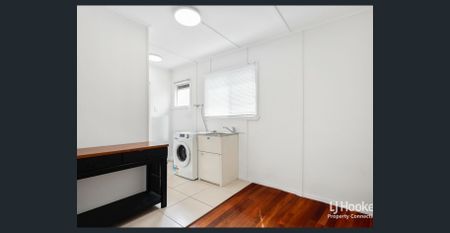 Perfect Home with Three Bedrooms Plus a Study/Multipurpose Room - Photo 3