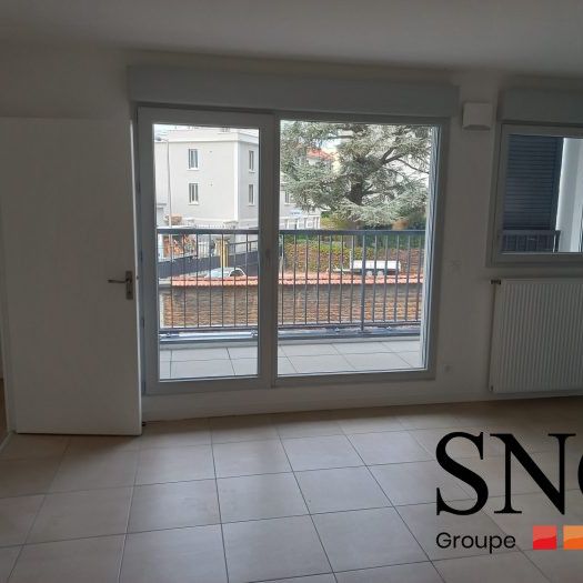 T2 AVEC LOGGIA ET PARKING - Photo 1