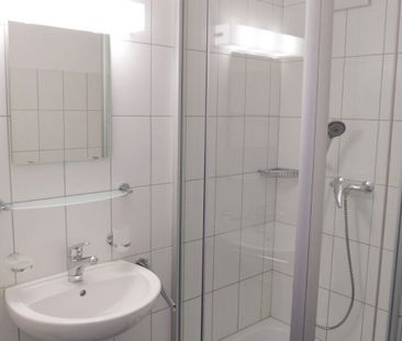 Spacious and modern apartment - Photo 6