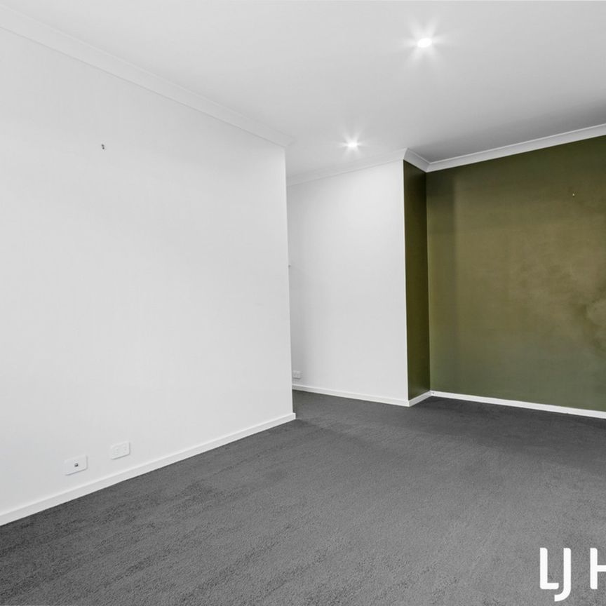 Spacious Family Home - Photo 1