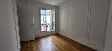 PARIS 11 APPARTEMENT DE 2/3 PIECES DE 54 M² - Photo 2