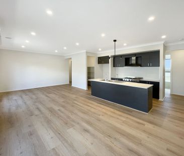 4 Brewster Street, Alfredton - Photo 1