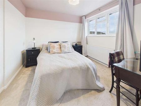 Lindley Road, Walton-on-thames, KT12 - Photo 5