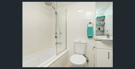 Garden Apartment in Lifestyle Position - Photo 5