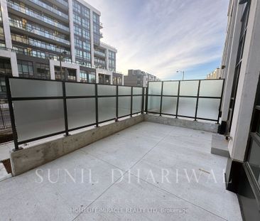 For Lease - 395 Dundas Street Unit# 122, Oakville, Ontario - Photo 1
