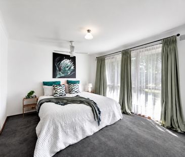 Family Home! - Photo 2