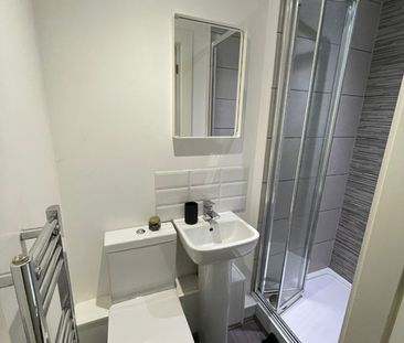 1 Bed Flat, Latimer House, L5 - Photo 4