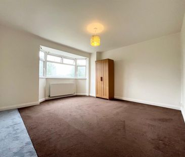 2 Bedroom Maisonette - Garden To Let - Photo 5