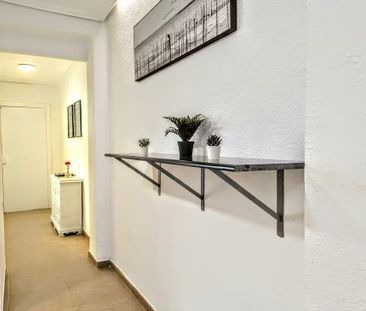 Carrer de Joaquín Costa, Burjassot, Valencian Community 46100 - Photo 5