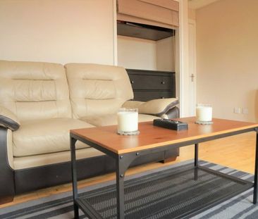 1 Bed Flat - Photo 5