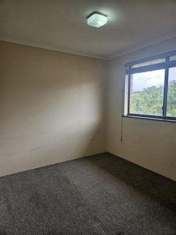 3/27 Mowatt Street, Queanbeyan - Photo 2