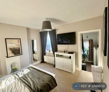 3 bedroom end of terrace house to rent - Photo 6