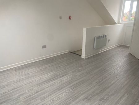 Stoney Stanton Road, Hillfields - Photo 5