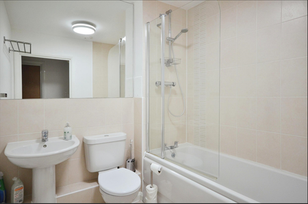 2 bedroom apartment to rent - Photo 5