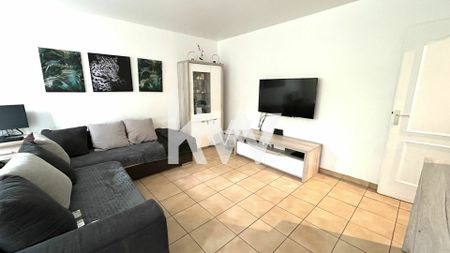 Appartement EVRY - Photo 3