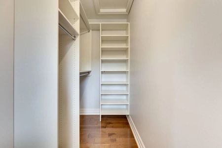 For Lease - 730 Drury Lane, Burlington, Ontario - Photo 4