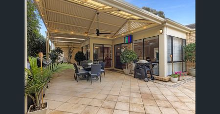 Elegant family living in leafy Rostrevor - Photo 2