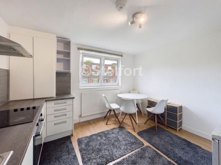 4 bedroom maisonette to rent - Photo 5