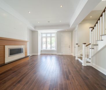 For Lease - 2 Alyward Street Unit# MAIN, Toronto, Ontario - Photo 3