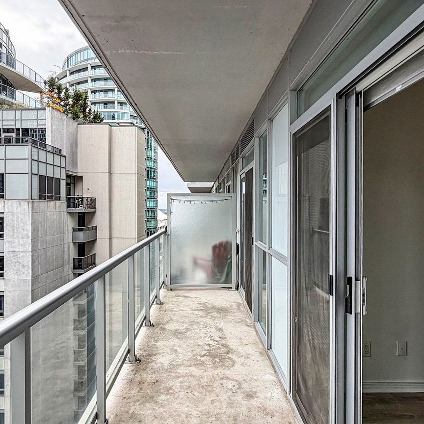 For Lease - 352 Front Street Unit# 1818, Toronto, Ontario - Photo 1