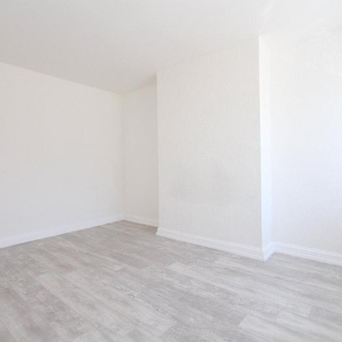 2 bedroom maisonette to rent - Photo 1