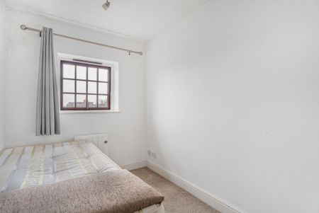 Comer Crescent - Photo 3