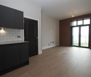 1 bedroom flat to rent - Photo 6
