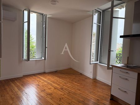 Location appartement 1 pièce, 31.03m², Saintes - Photo 3