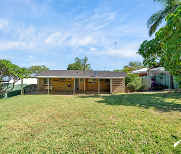 12 Appian Way, HAMERSLEY WA 6022 - Photo 5