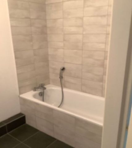 Location Appartement 3 pièces 64m² - Photo 5