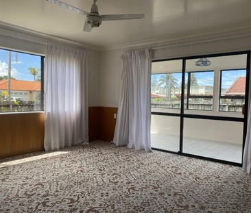 Everyday is a Holiday! - Photo 1