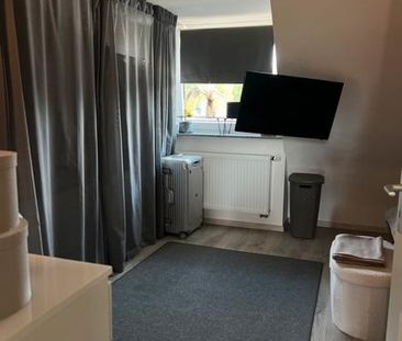 1 Zimmer Dachgeschosswohnung mit terrasse - Photo 6