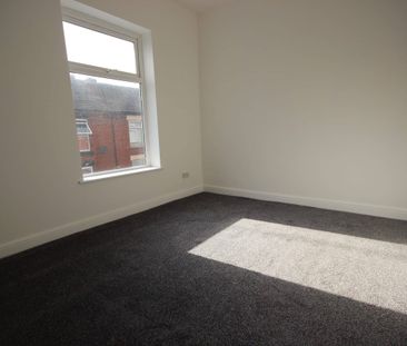 Connie Street - Photo 4