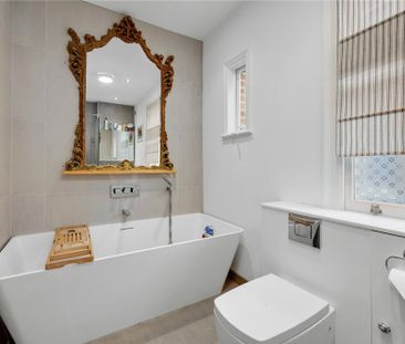 4 bedroom property to rent - Photo 2