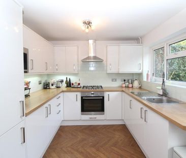 3 bedroom terraced house to rent - Photo 5