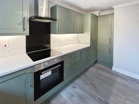 2 bedroom flat to rent - Photo 5