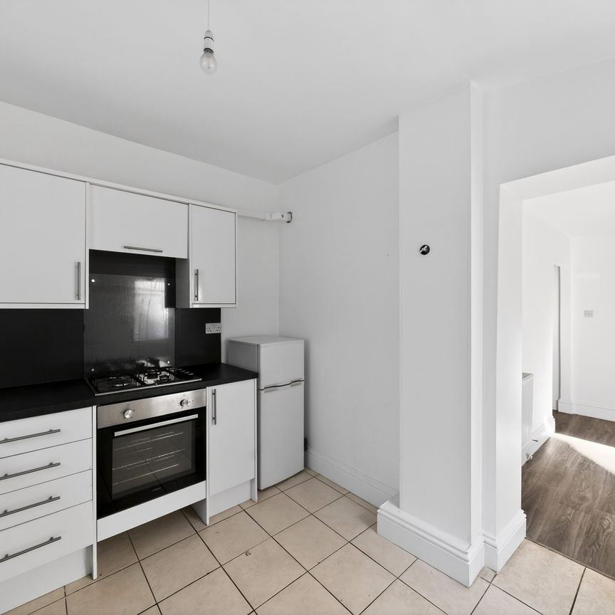 Glyn Road, Hackney, London, E5 0JP - Photo 1