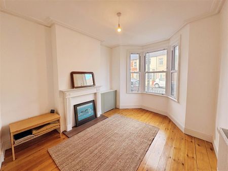 Pembroke Road, CARDIFF - Photo 4