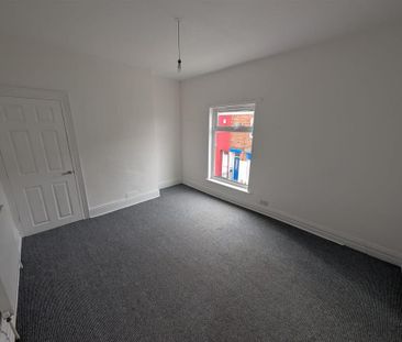 2 bedroom house to rent - Photo 2