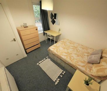 6 bedroom house share to rent - Photo 3
