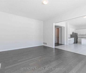 For Lease - 1809 Emberton Way, Innisfil, Ontario - Photo 4