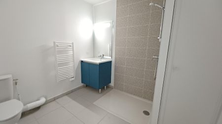 location Appartement T2 DE 44.1m² À BORDEAUX - Photo 4