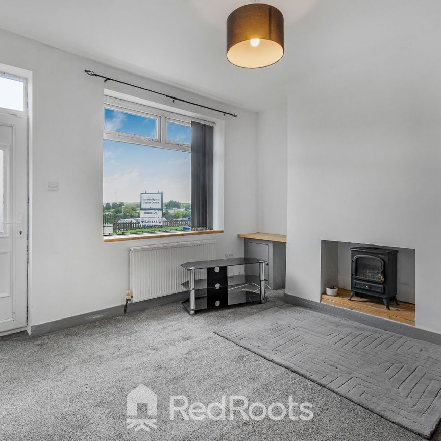 3 bed terraced house to rent in Snydale Road, Cudworth, Barnsley, South Yorkshire, S72 - Photo 1