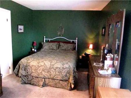 11130 18 Avenue Northwest - Photo 2