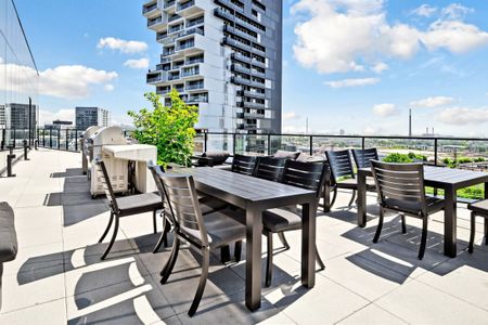 For Lease - 21 Lawren Harris Square Unit# 801, Toronto, Ontario - Photo 3