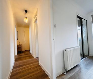 Eastwood Avenue, Flat 3, Glasgow, Shawlands, G41 3RT - Photo 2