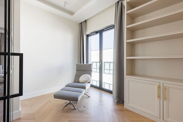 Mieszkanie do wynajęcia 5 pokoje Władysława Orkana, Warszawa 157 m² - Фото 1